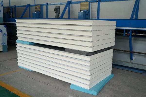 Composite Foam Sandwich Panels Eps DIN 18202 Compliant